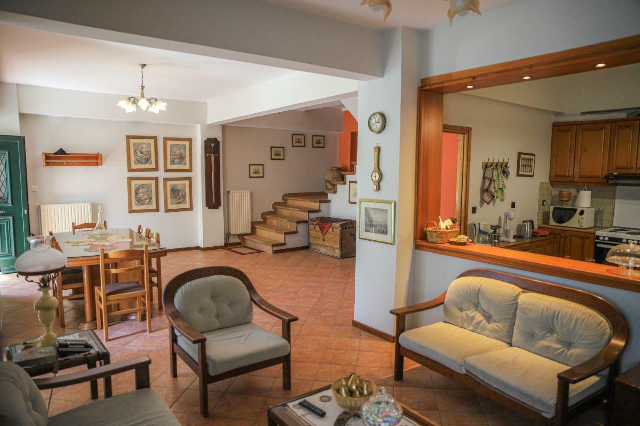 Palairos Historic Property Exterior photo